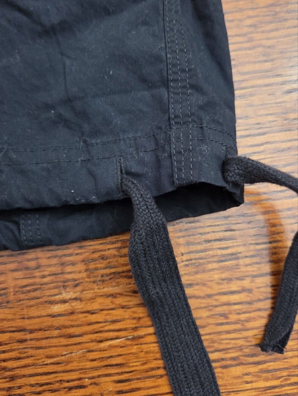 Tommy Hilfiger Black Bermuda Roll Tab Shorts Size Women's XL NWT New - Picture 9 of 11